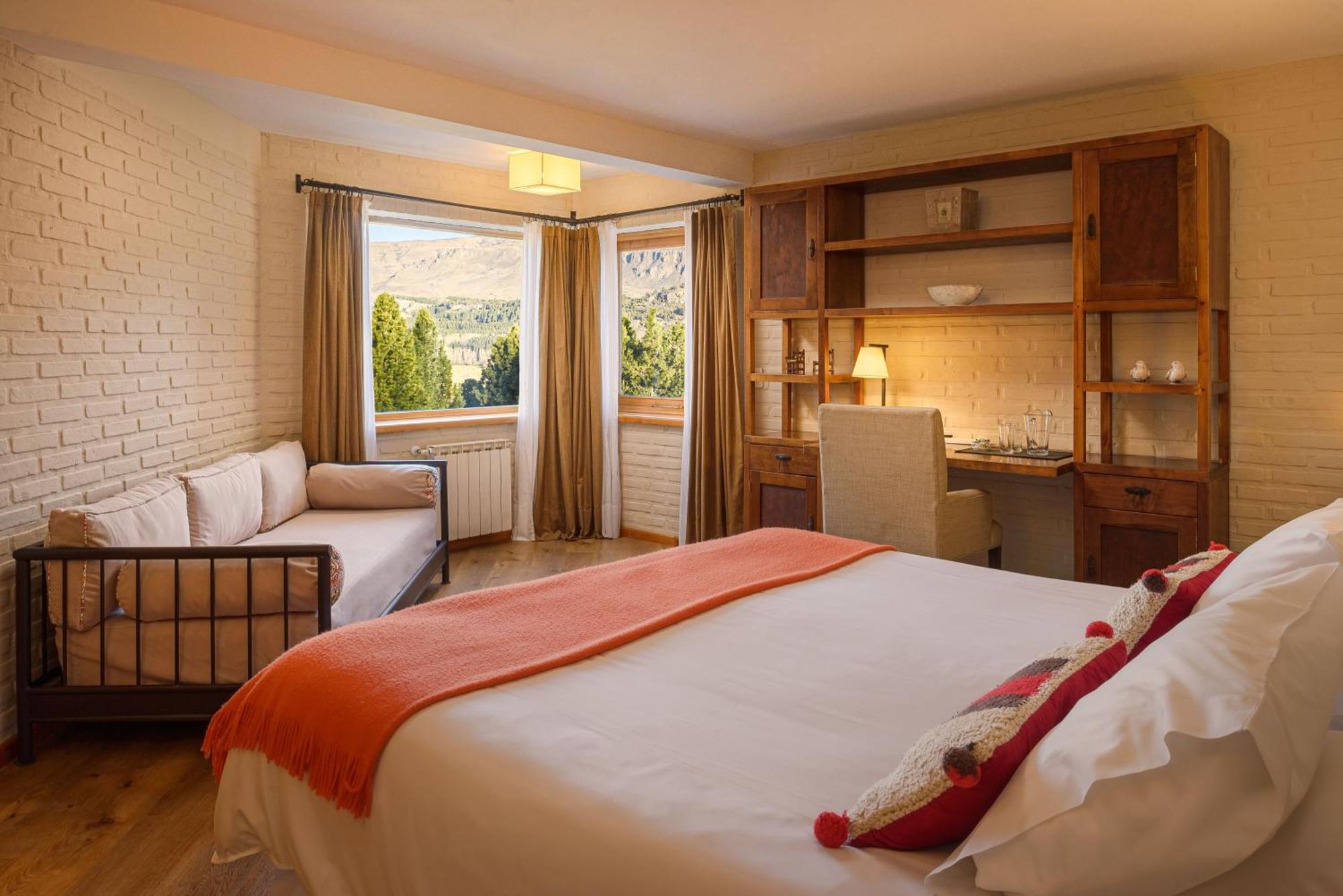 Hotel Casona Del Alto San Martín de los Andes Esterno foto