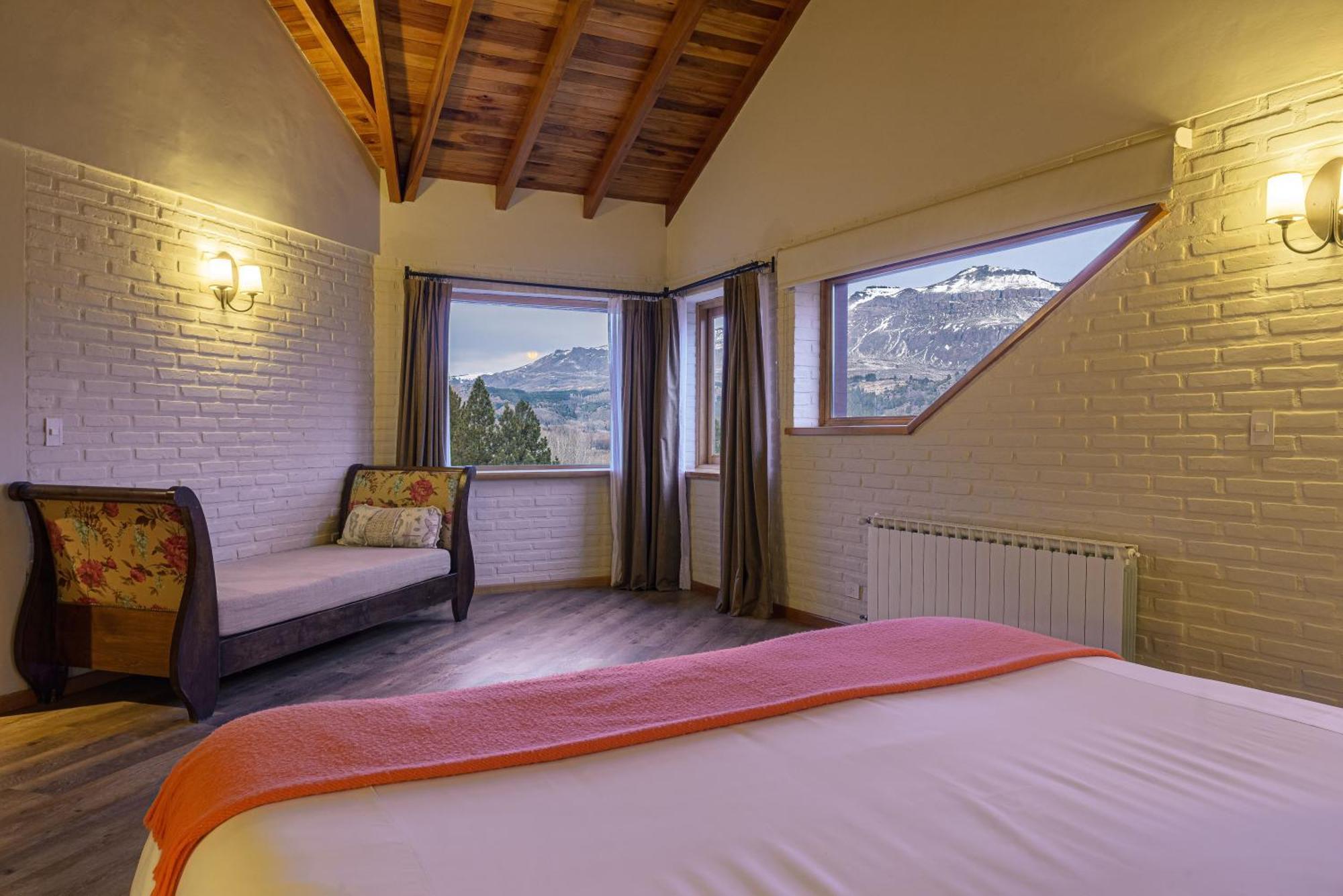 Hotel Casona Del Alto San Martín de los Andes Esterno foto