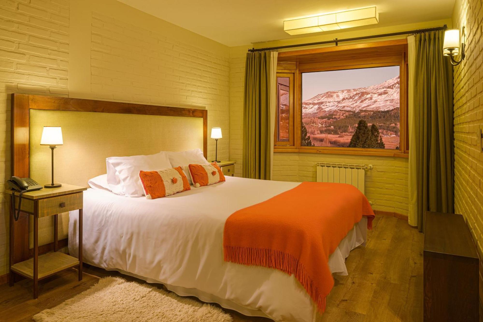 Hotel Casona Del Alto San Martín de los Andes Esterno foto