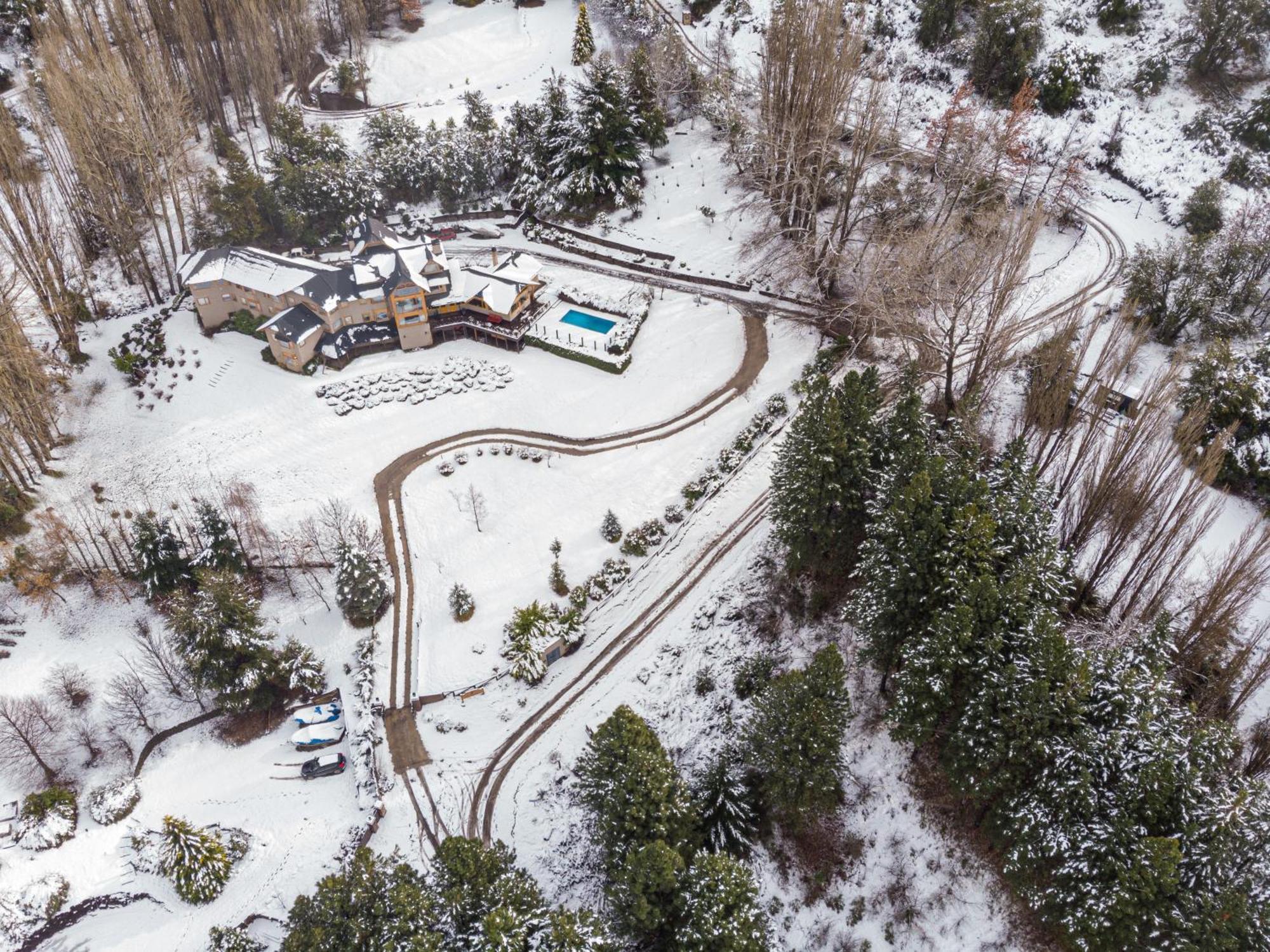 Hotel Casona Del Alto San Martín de los Andes Esterno foto